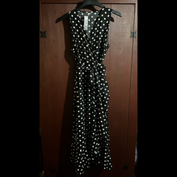 Dokuritu Polka Dot Midi Ruffled Wrap Dress Black/White Size L - NWT - Picture 2 of 16